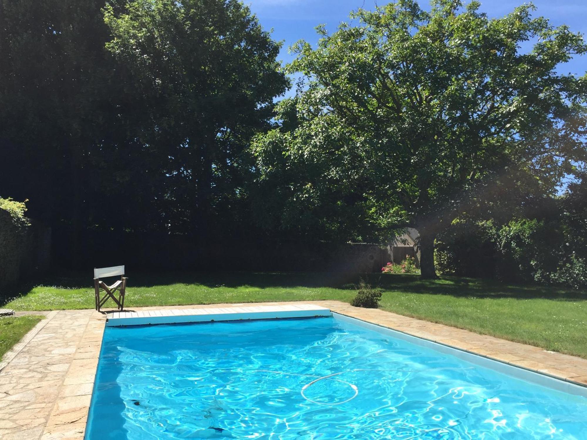Manoir Des Bords De Rance Bed & Breakfast Plouër-sur-Rance Екстериор снимка